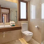 Vacation I Private Heated Swimming Pool, Walking Distance To Puerto Banus, Security 24-7, Bbq, Pool Table, Wifi Lägenhet