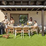 アパート Vacation I Private Heated Swimming Pool, Walking Distance To Puerto Banus, Security 24-7, Bbq, Pool Table, Wifi