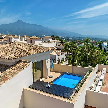 Vacation Marbella: Private Heated Pool Retreat Near Puerto Banus Apartment