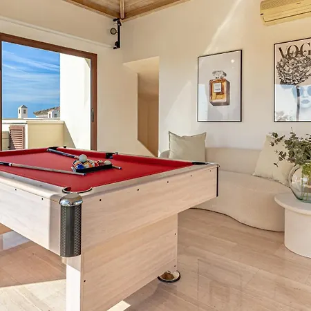 Vacation I Private Heated Swimming Pool, Walking Distance To Puerto Banus, Security 24-7, Bbq, Pool Table, Wifi Marbella