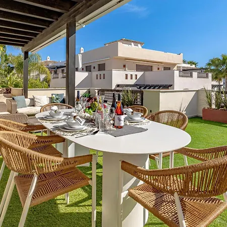 Vacation I Private Heated Swimming Pool, Walking Distance To Puerto Banus, Security 24-7, Bbq, Wifi マルベーリャ