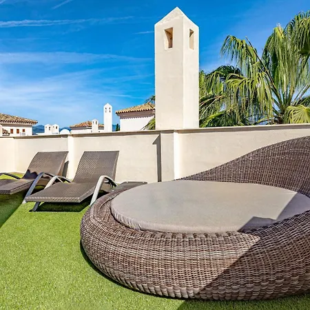 Vacation I Private Heated Swimming Pool, Walking Distance To Puerto Banus, Security 24-7, Bbq, Wifi Appartement