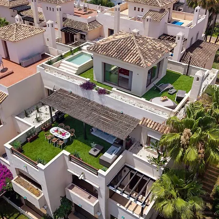 Vacation Marbella: Private Heated Pool Retreat Near Puerto Banus *