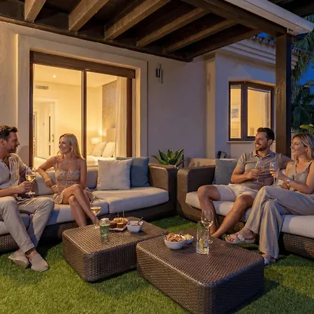 Vacation I Private Heated Swimming Pool, Walking Distance To Puerto Banus, Security 24-7, Bbq, Pool Table, Wifi
