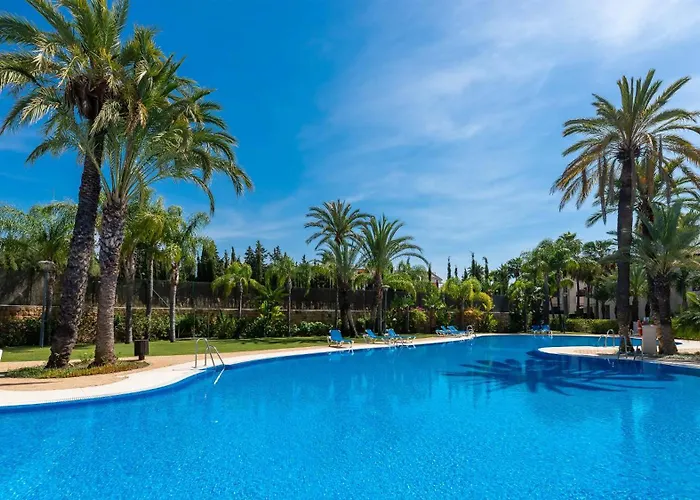 Vacation I Private Heated Swimming Pool, Walking Distance To Puerto Banus, Security 24-7, Bbq, Wifi Apartmán Marbella
