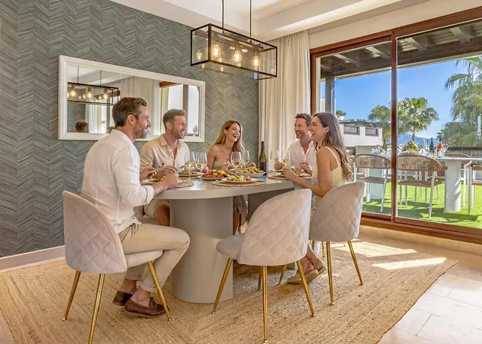 Vacation I Private Heated Swimming Pool, Walking Distance To Puerto Banus, Security 24-7, Bbq, Wifi