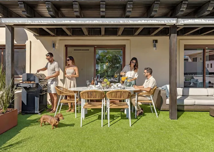 アパート Vacation I Private Heated Swimming Pool, Walking Distance To Puerto Banus, Security 24-7, Bbq, Wifi