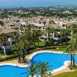 Apartmán Vacation I Private Heated Swimming Pool, Walking Distance To Puerto Banus, Security 24-7, Bbq, Pool Table, Wifi *